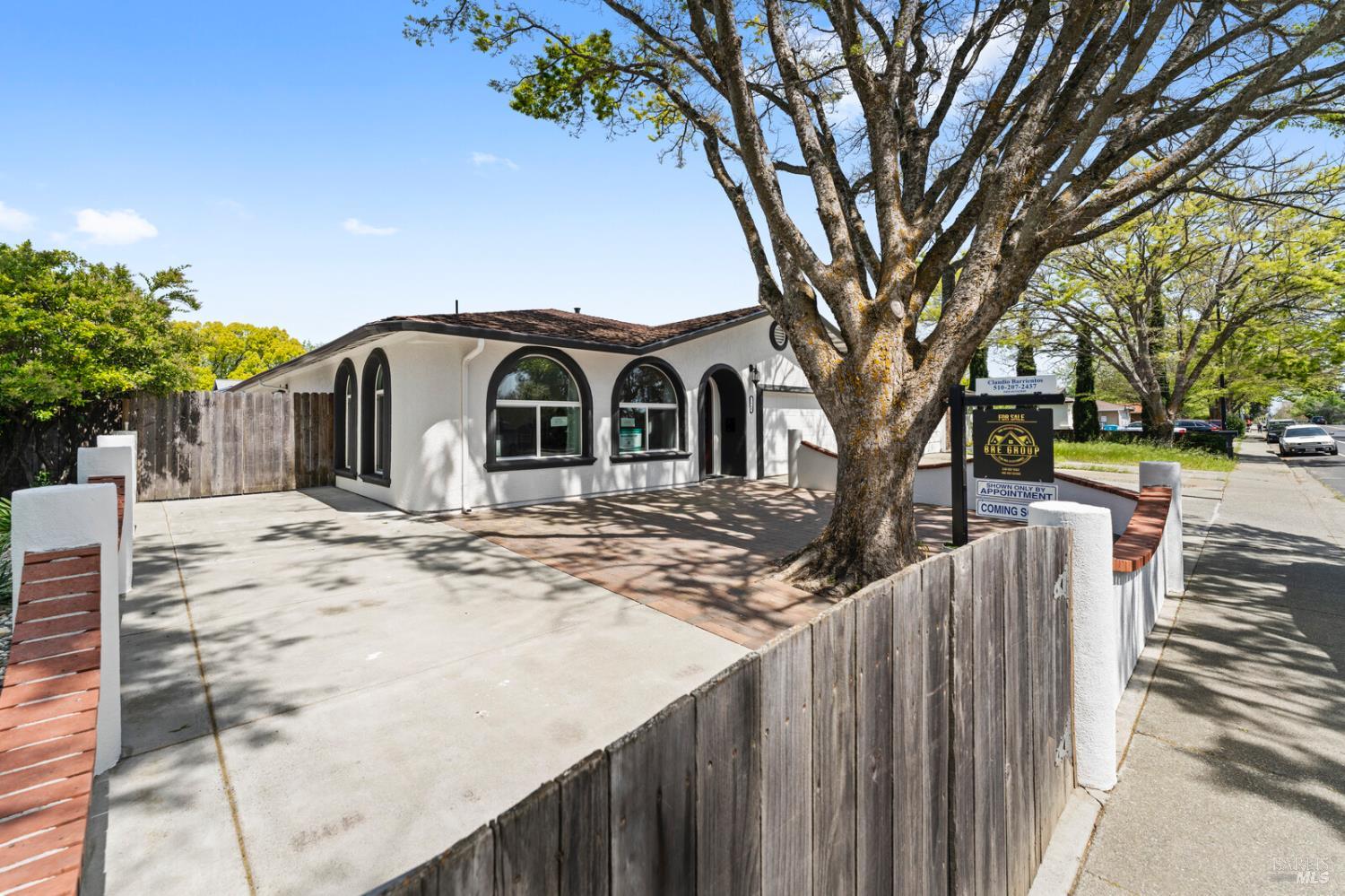 1649 California Drive