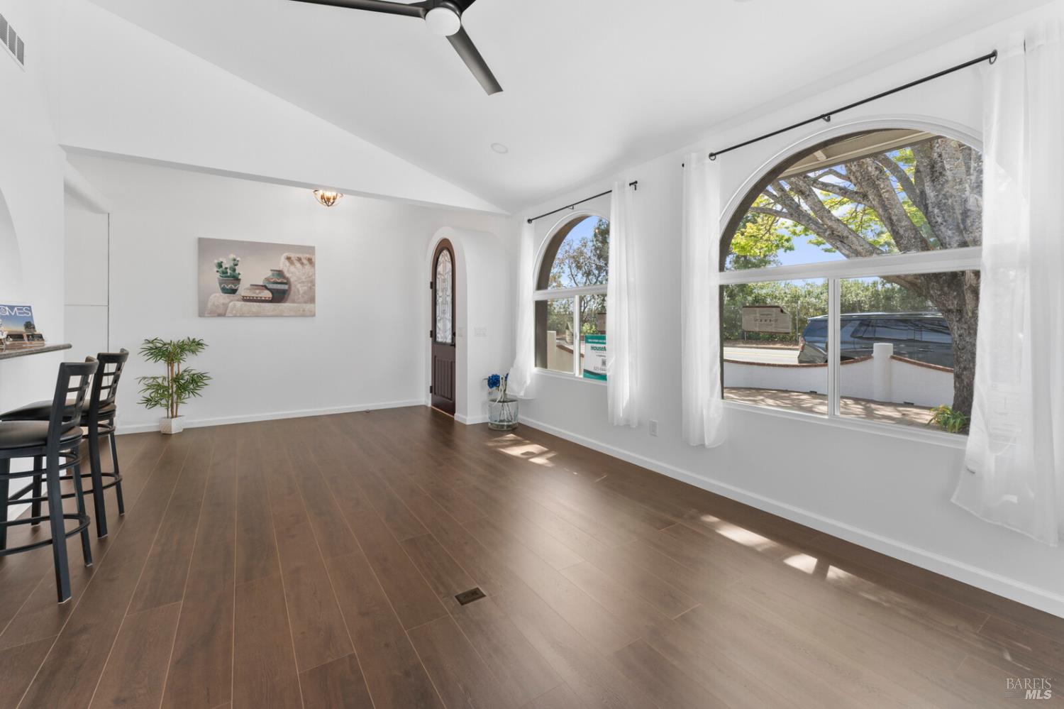 1649 California Drive