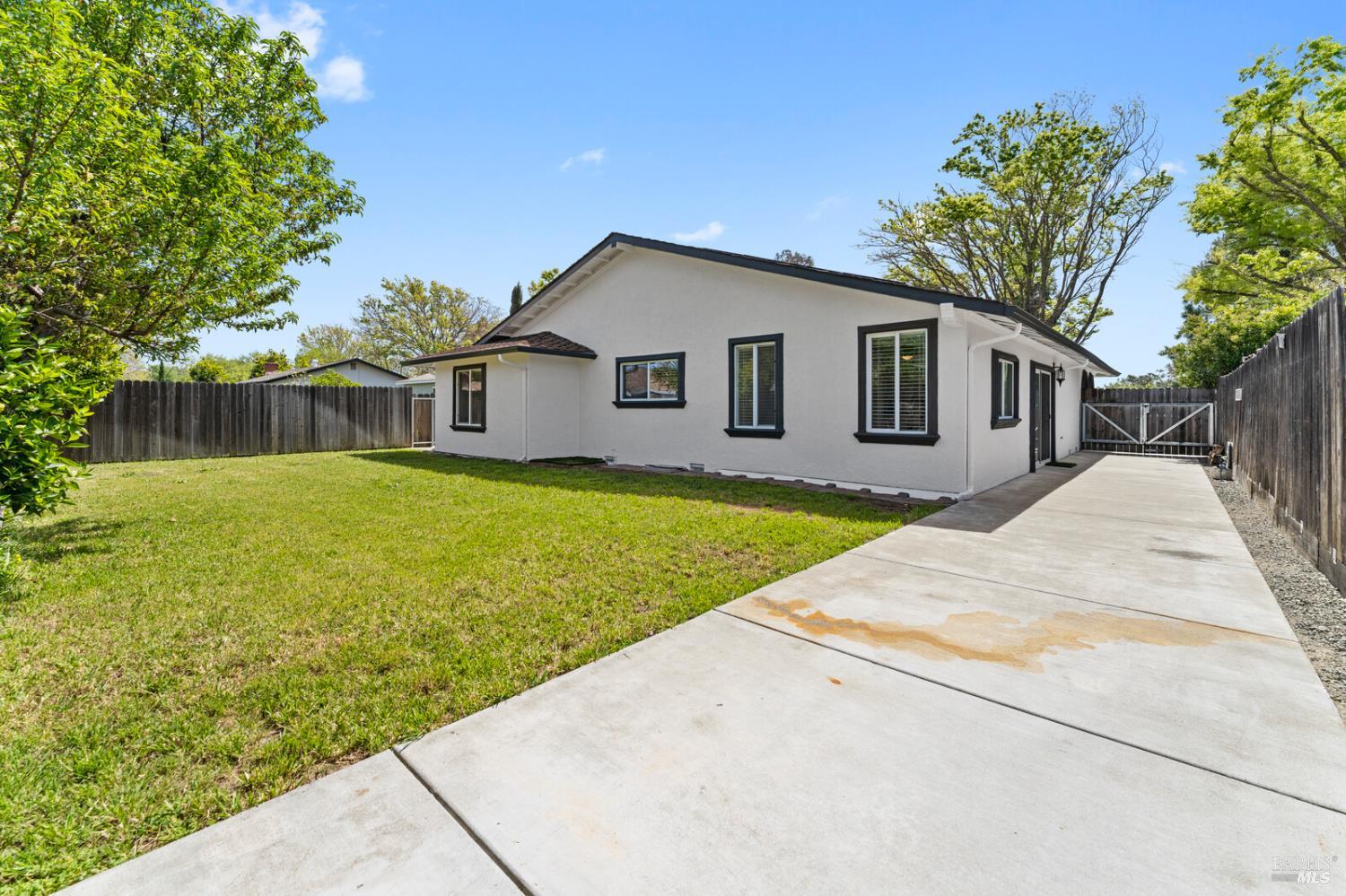 1649 California Drive