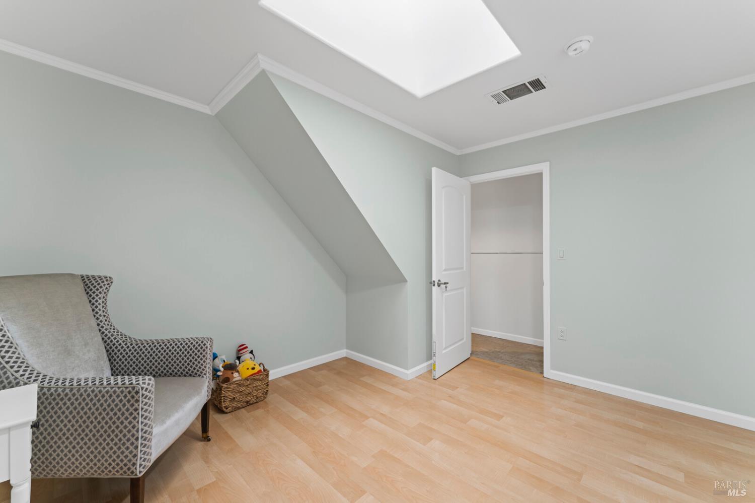 1649 California Drive