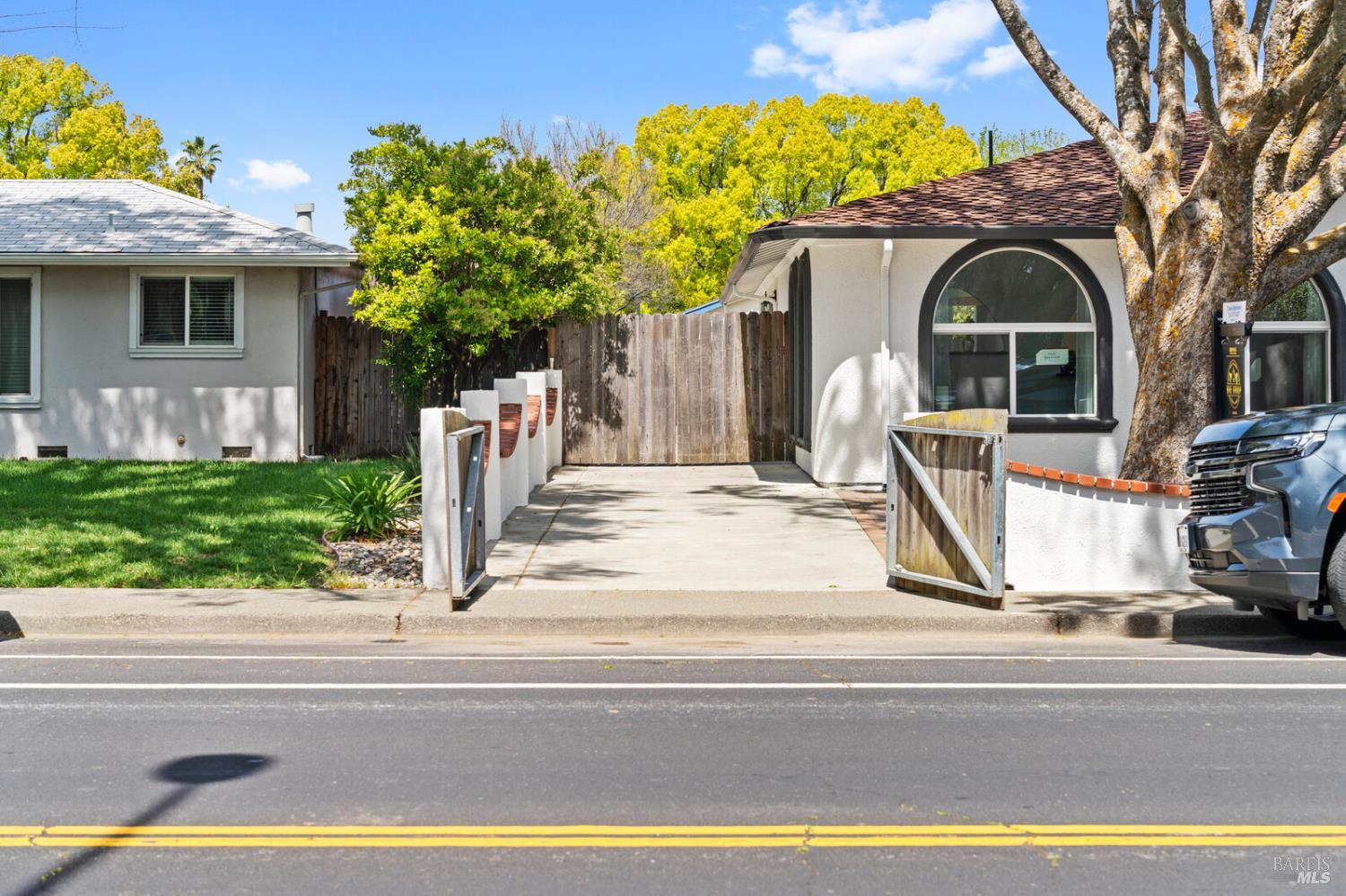 1649 California Drive