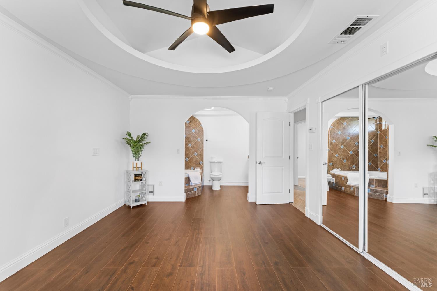 1649 California Drive