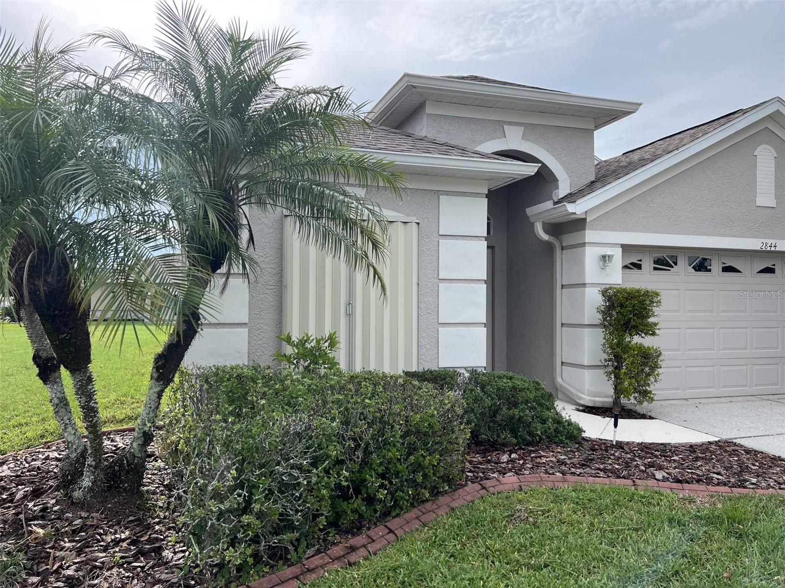 2844 BANYAN HILL LN