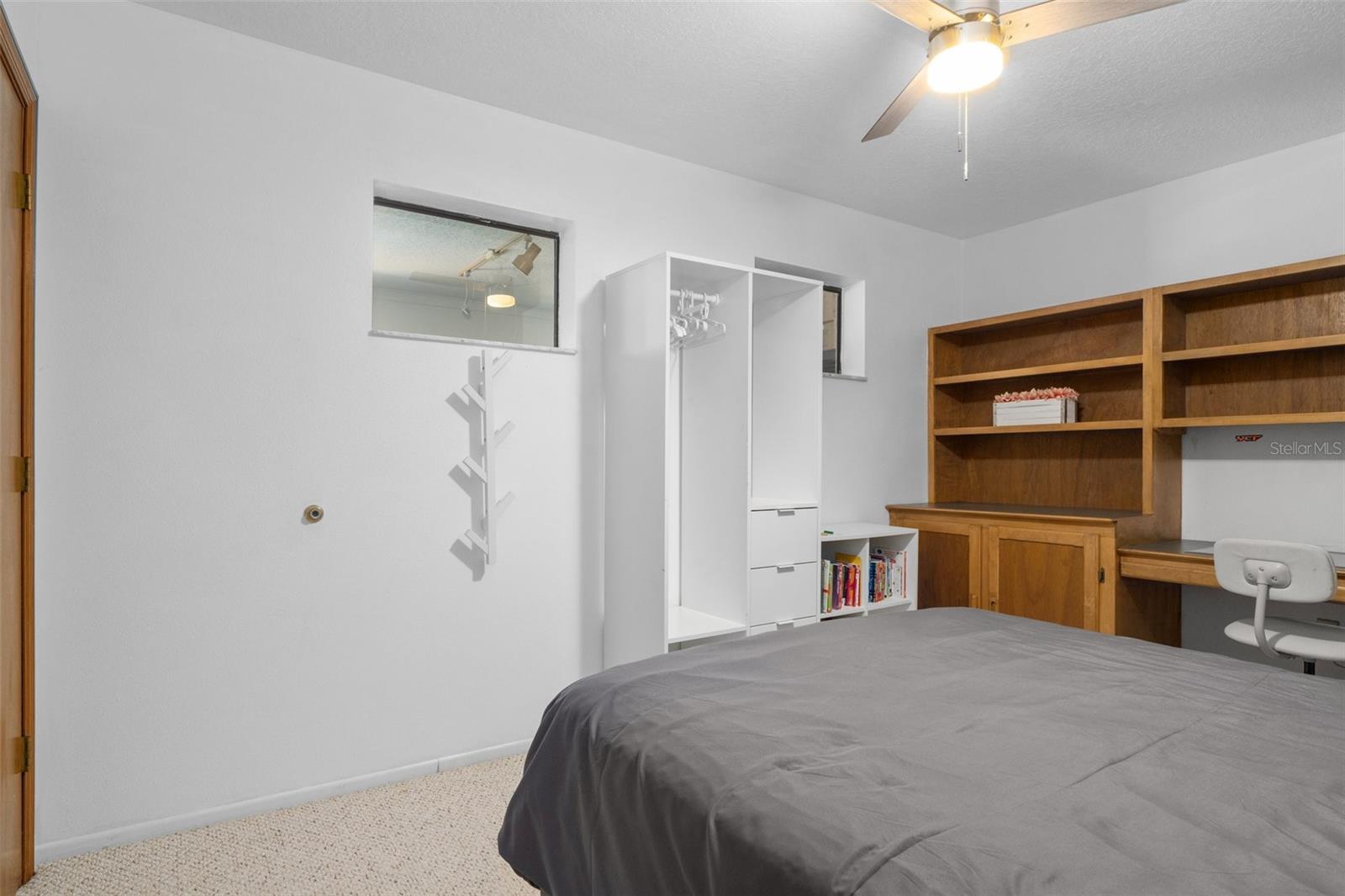 2015 BELMAR AVE