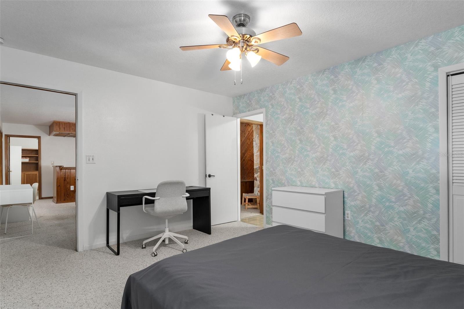 2015 BELMAR AVE