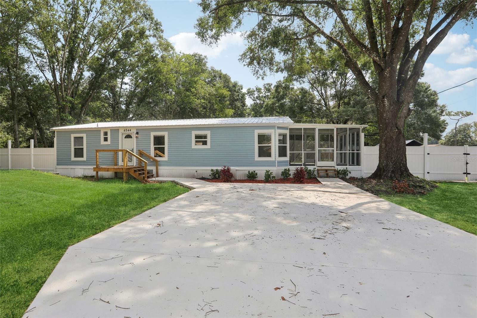 6544 WOODSMAN DR