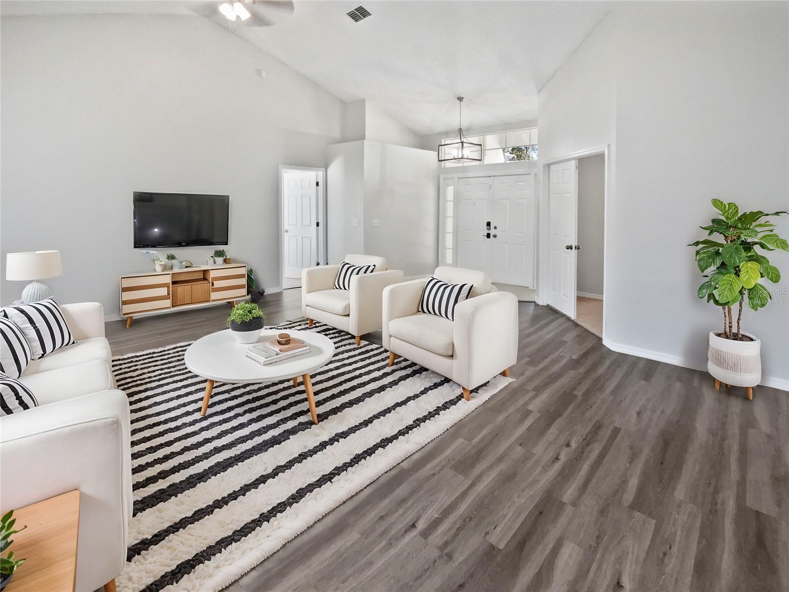 8080 SPANISH OAK DR