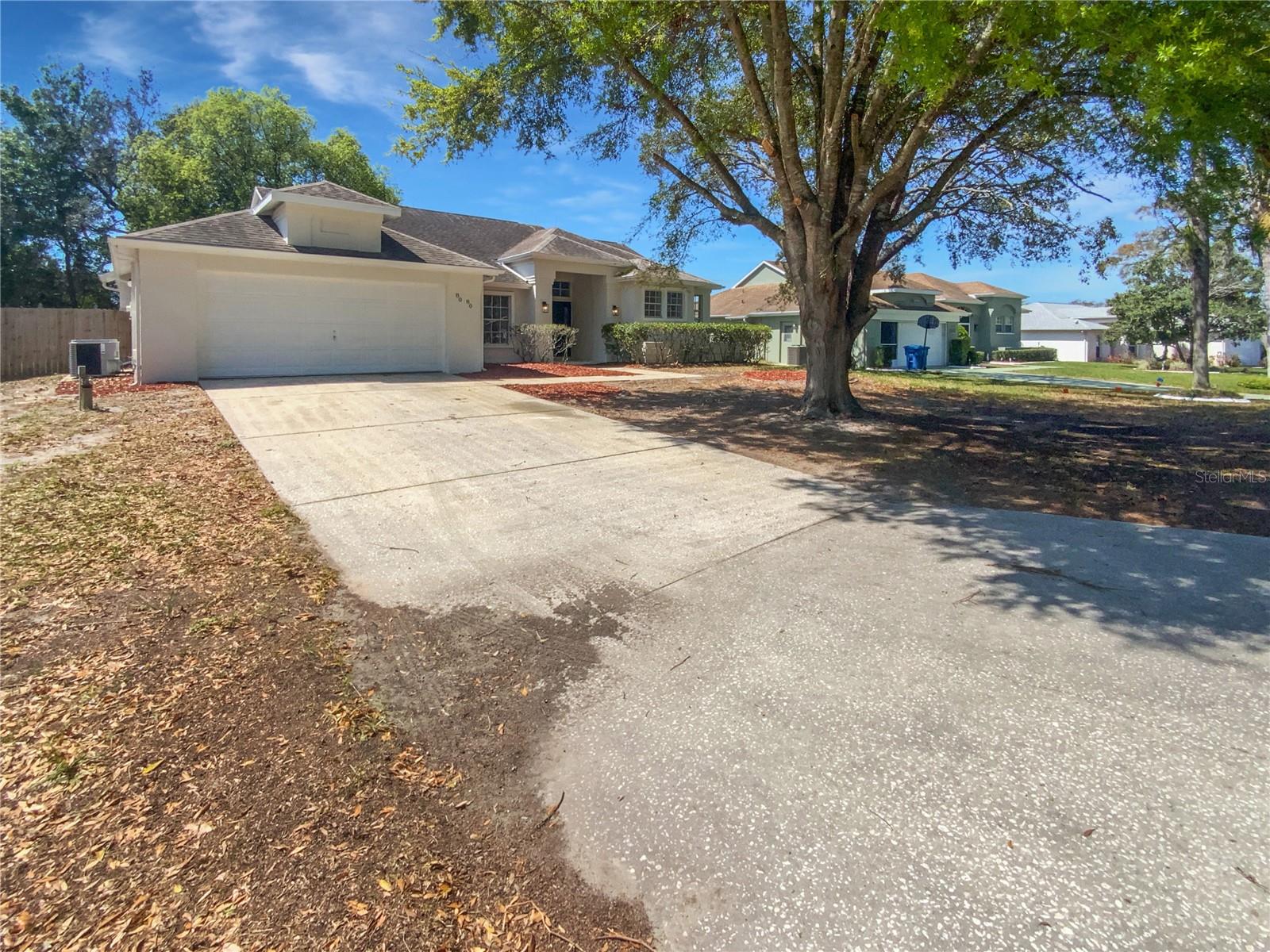 8080 SPANISH OAK DR