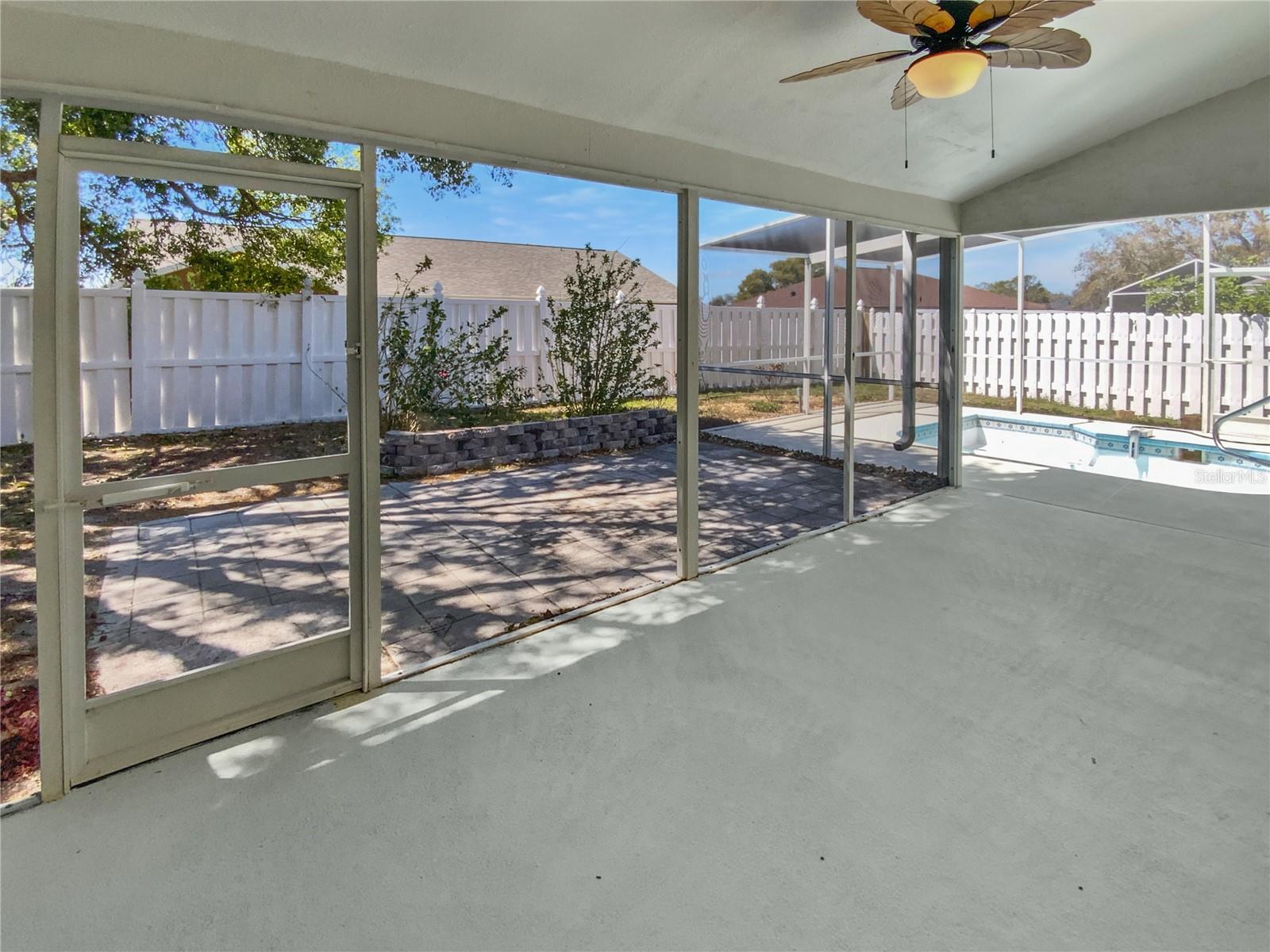 8080 SPANISH OAK DR
