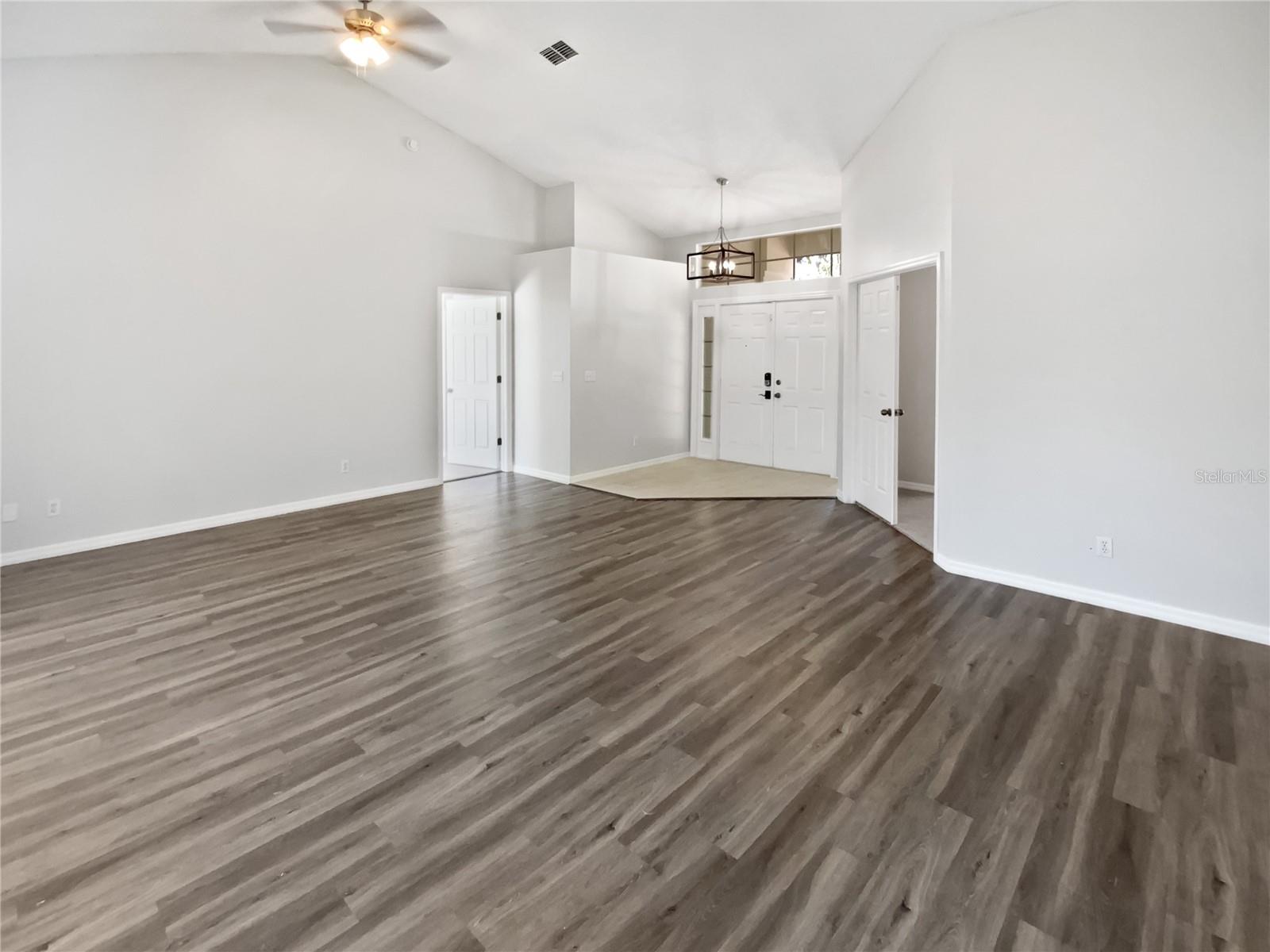 8080 SPANISH OAK DR
