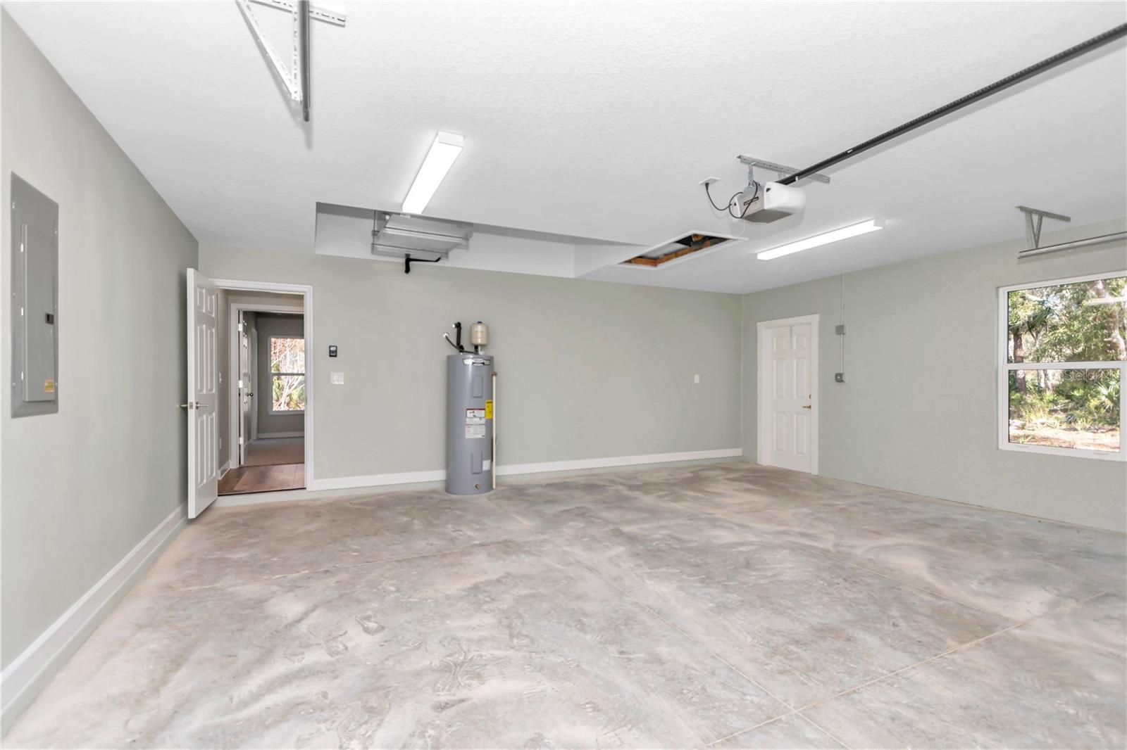 11315 W RIVERWOOD DR