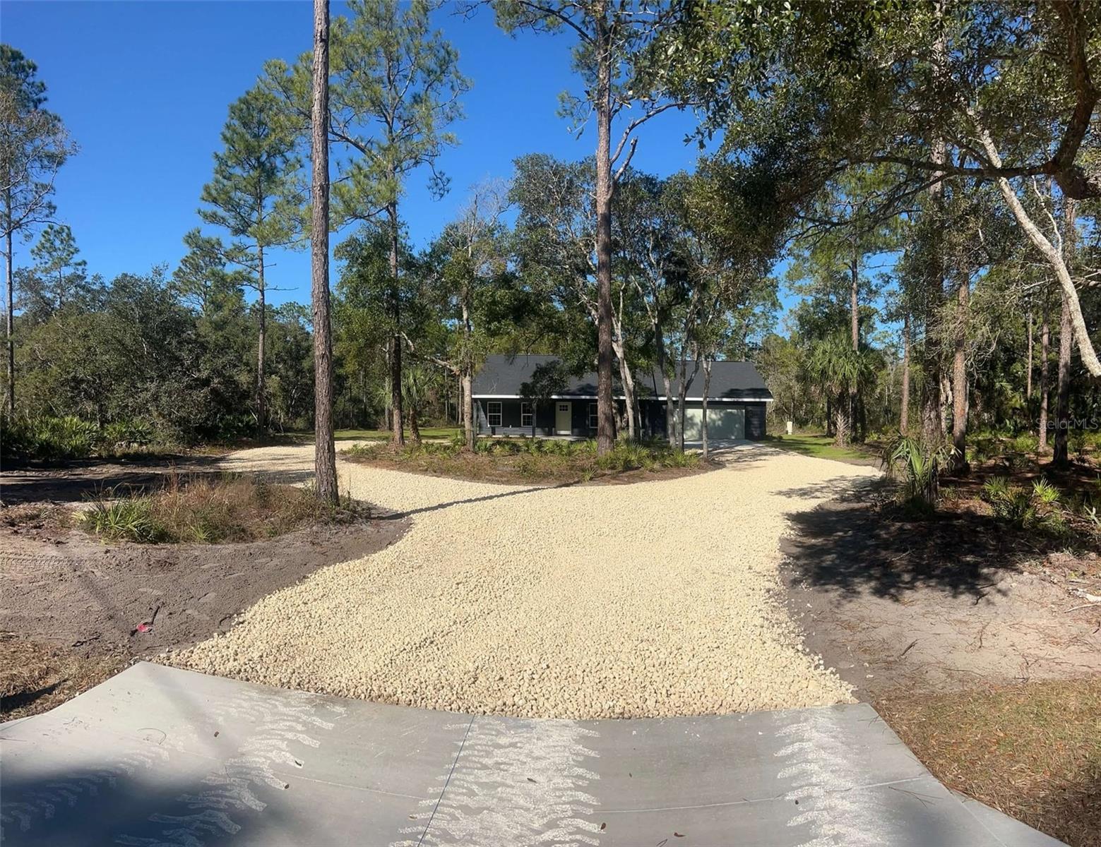 11315 W RIVERWOOD DR