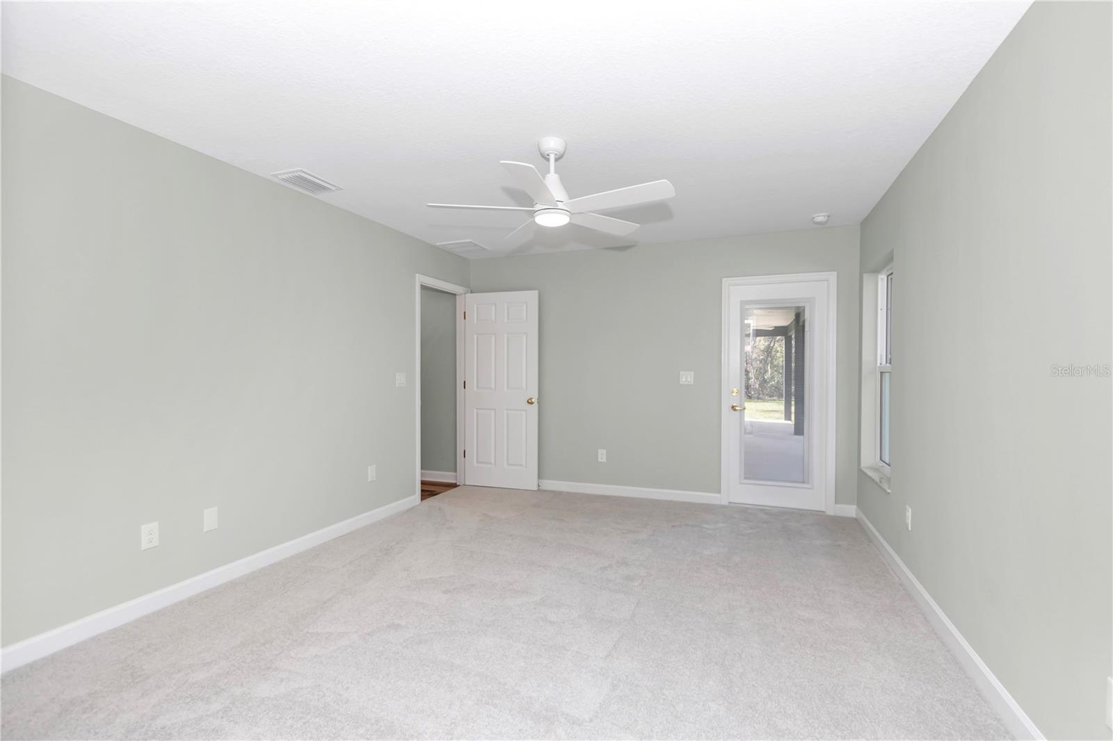 11315 W RIVERWOOD DR