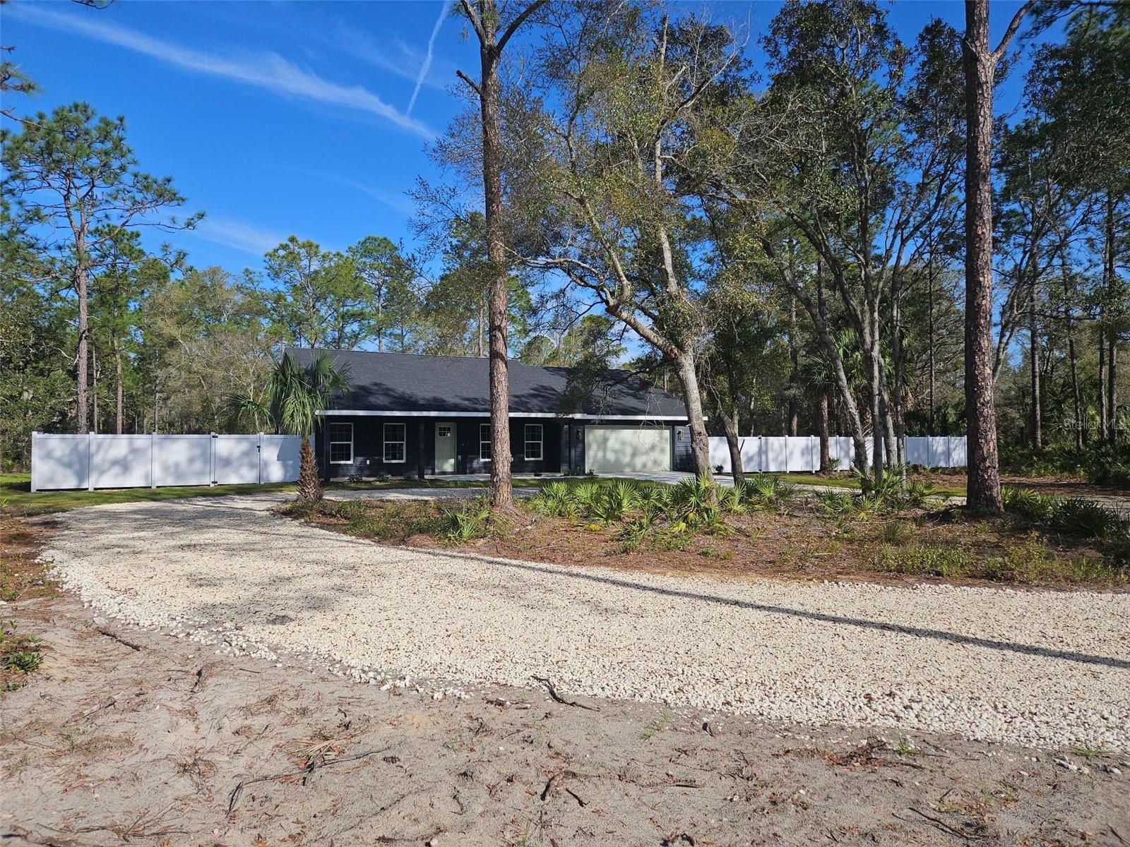 11315 W RIVERWOOD DR