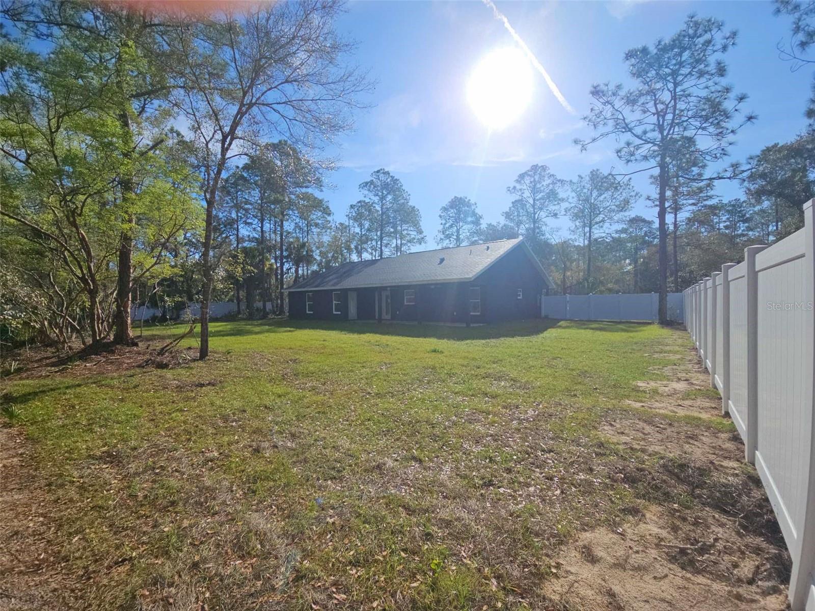 11315 W RIVERWOOD DR
