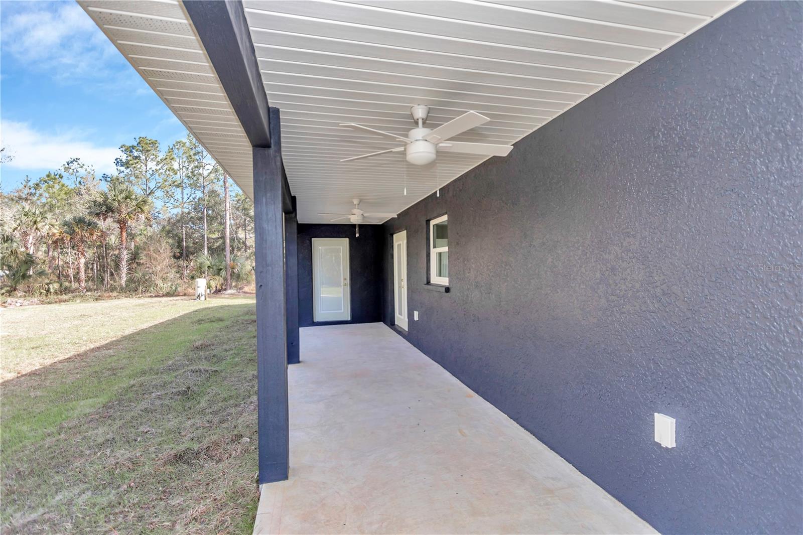 11315 W RIVERWOOD DR