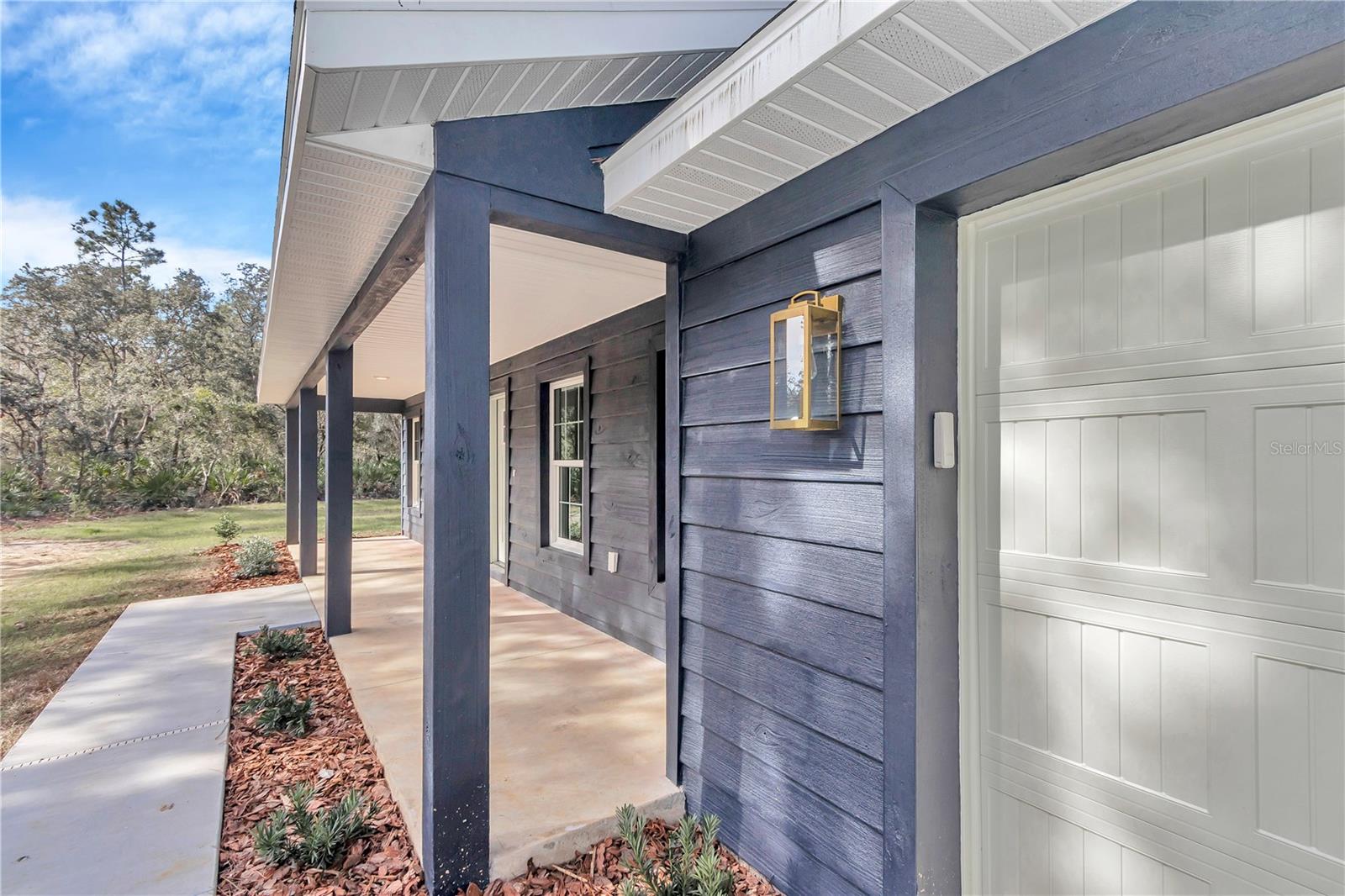 11315 W RIVERWOOD DR