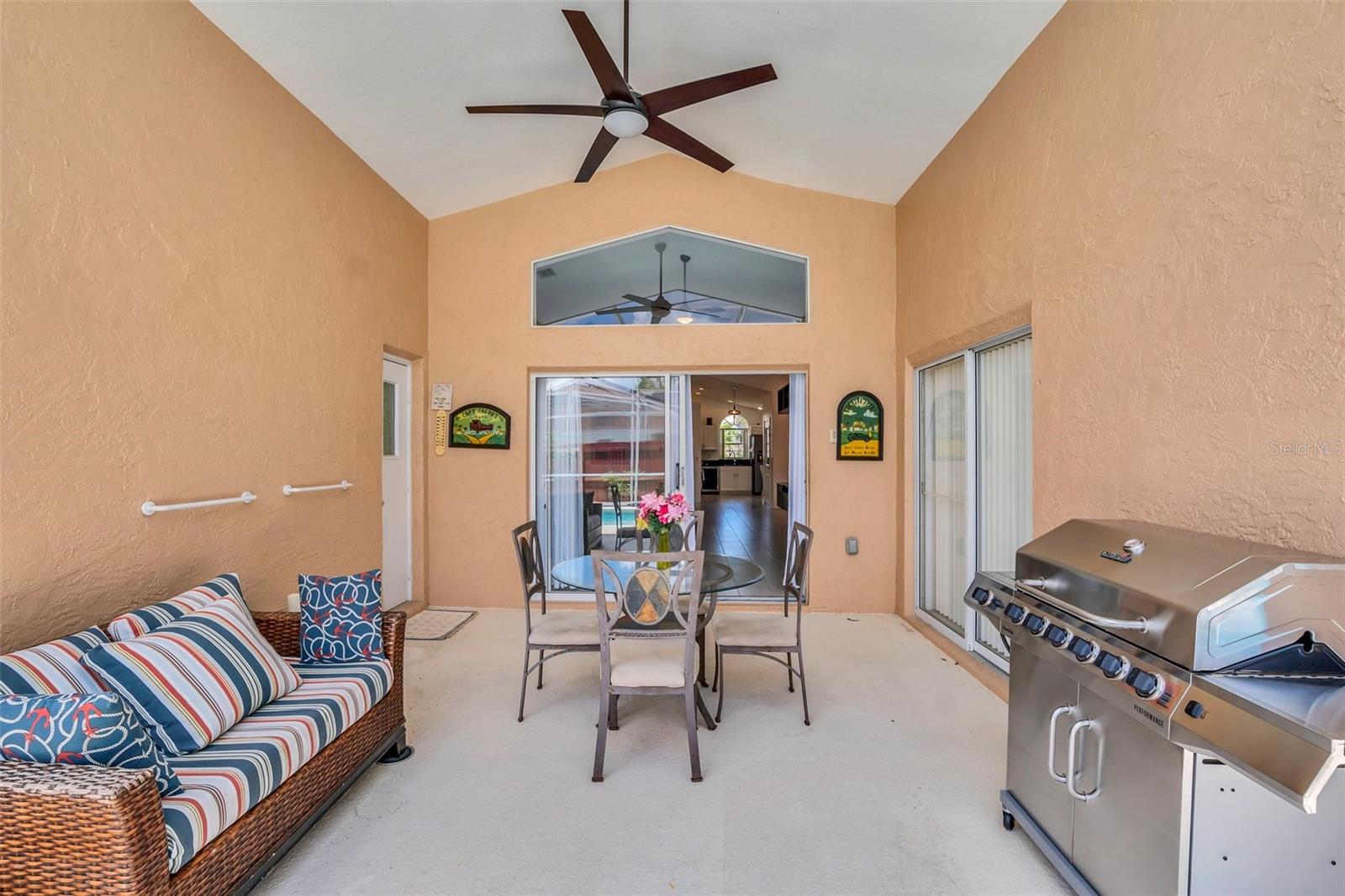 4507 OAKBROOK CT