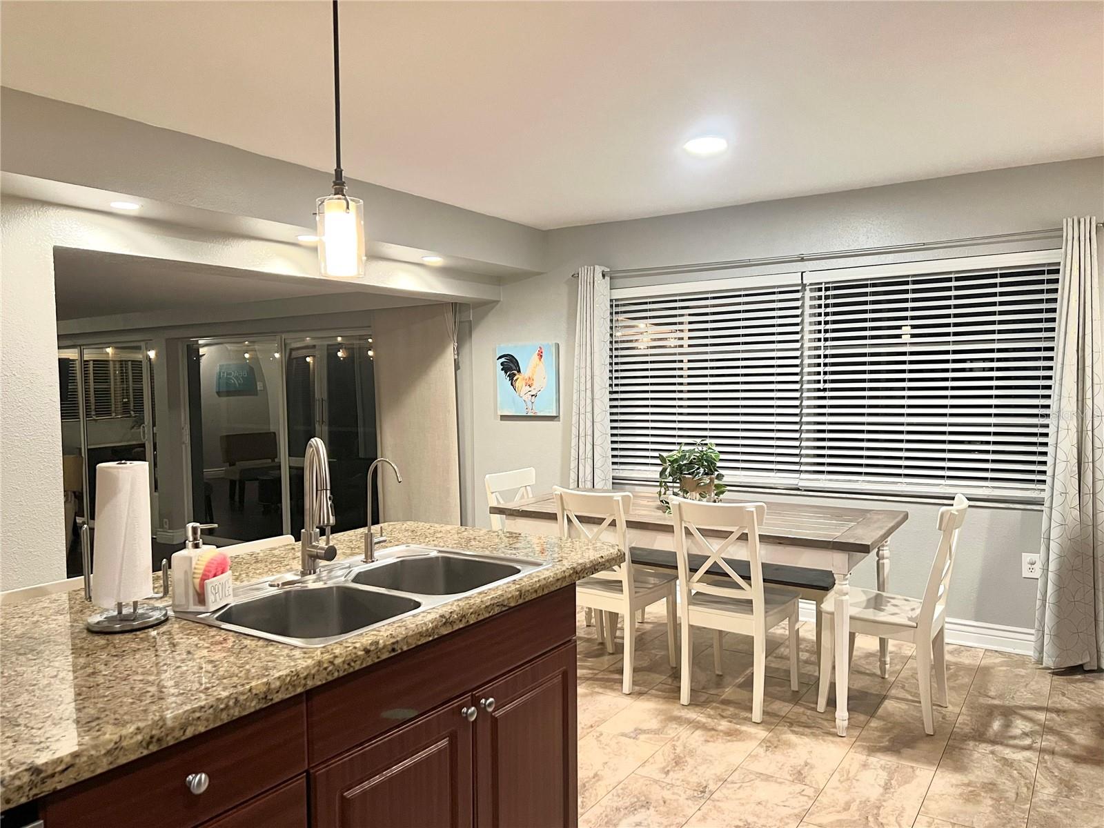 3341 LAKE SAXON DR
