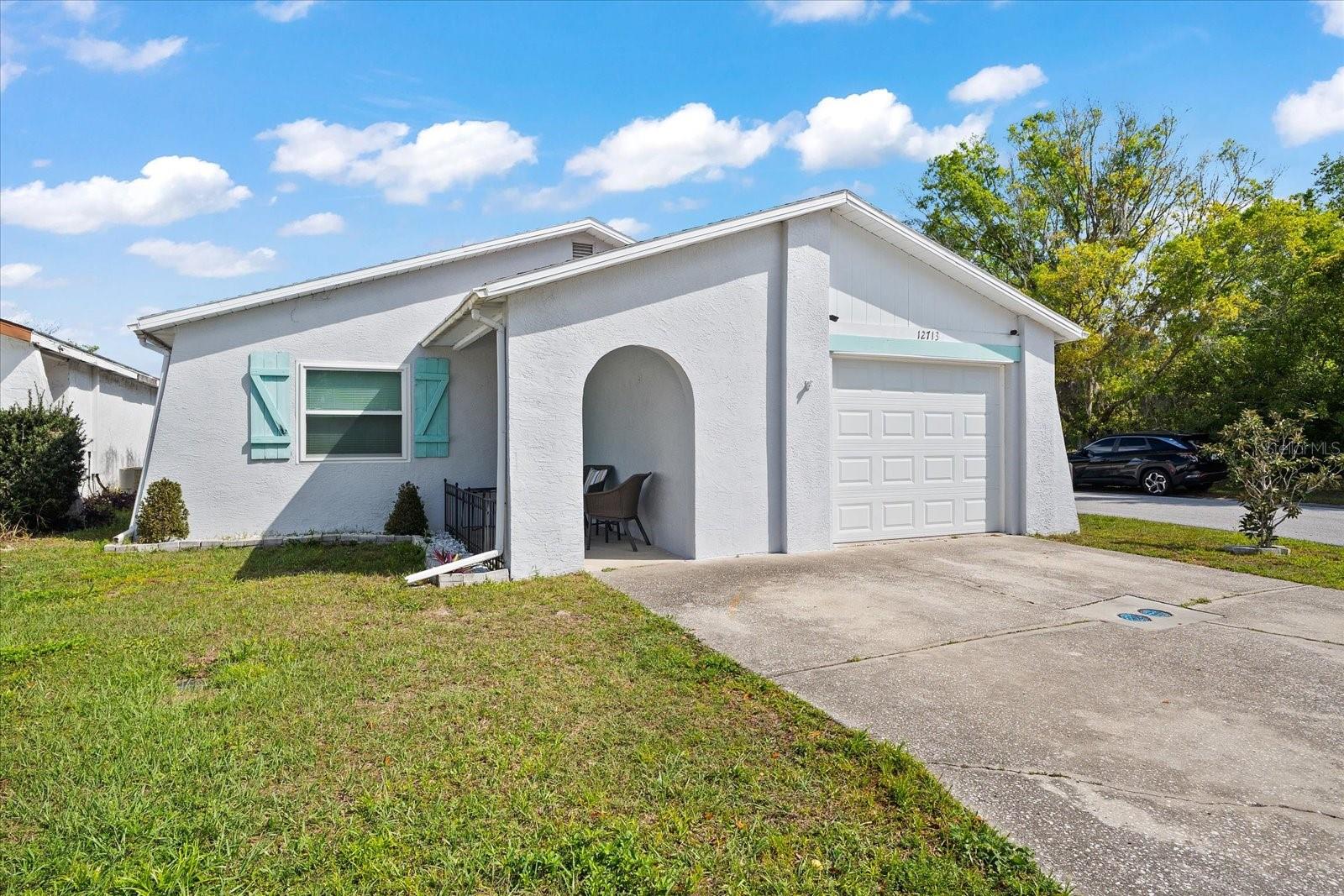12713 SKIPPER LN
