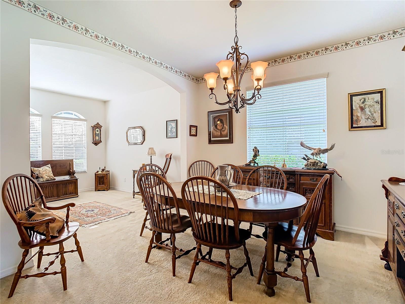9505 LAUREL LEDGE DR