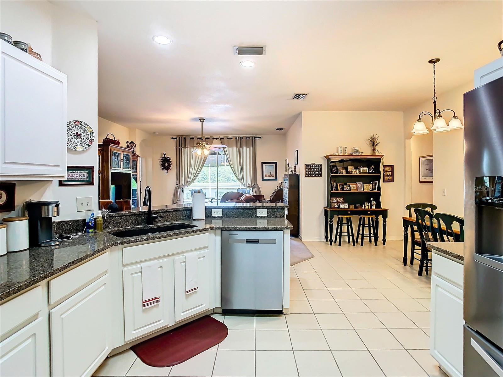 9505 LAUREL LEDGE DR