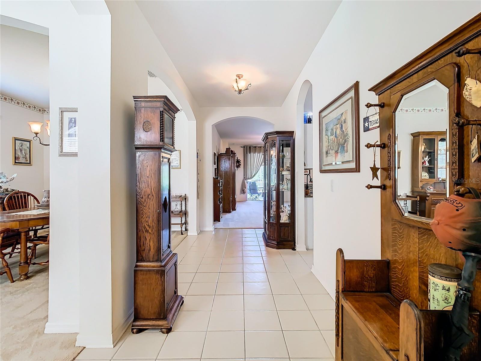 9505 LAUREL LEDGE DR