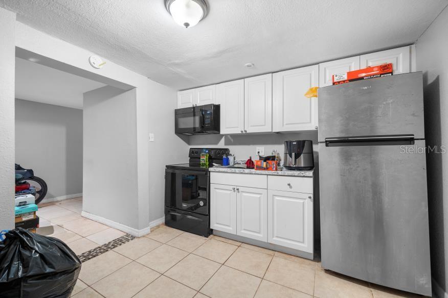 208 VINE AVE #1,2,3,4