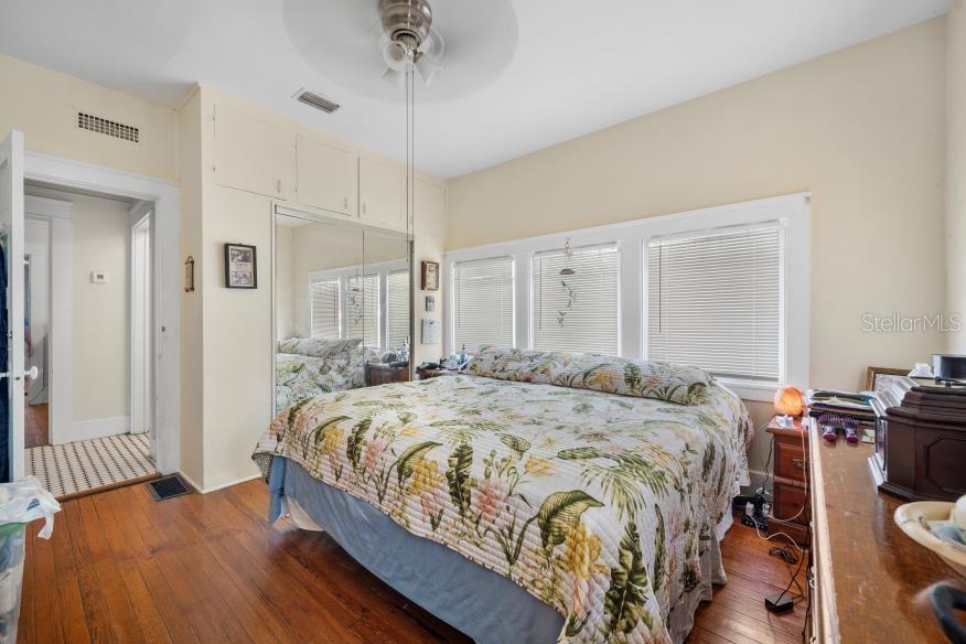 208 VINE AVE #1,2,3,4