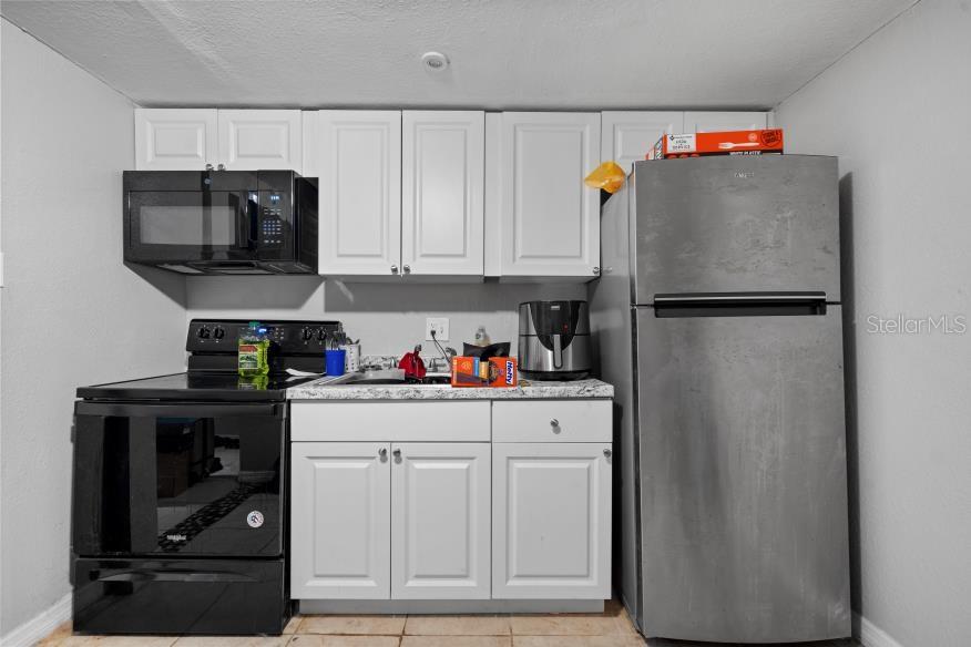 208 VINE AVE #1,2,3,4