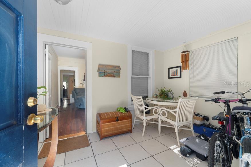 208 VINE AVE #1,2,3,4