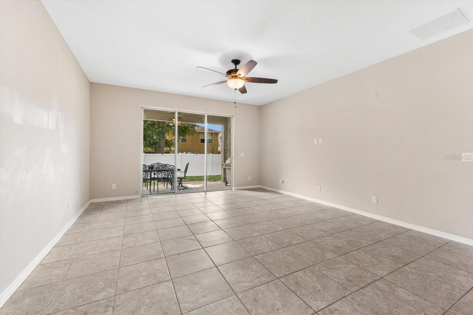 3005 MAPLE SHADE PL
