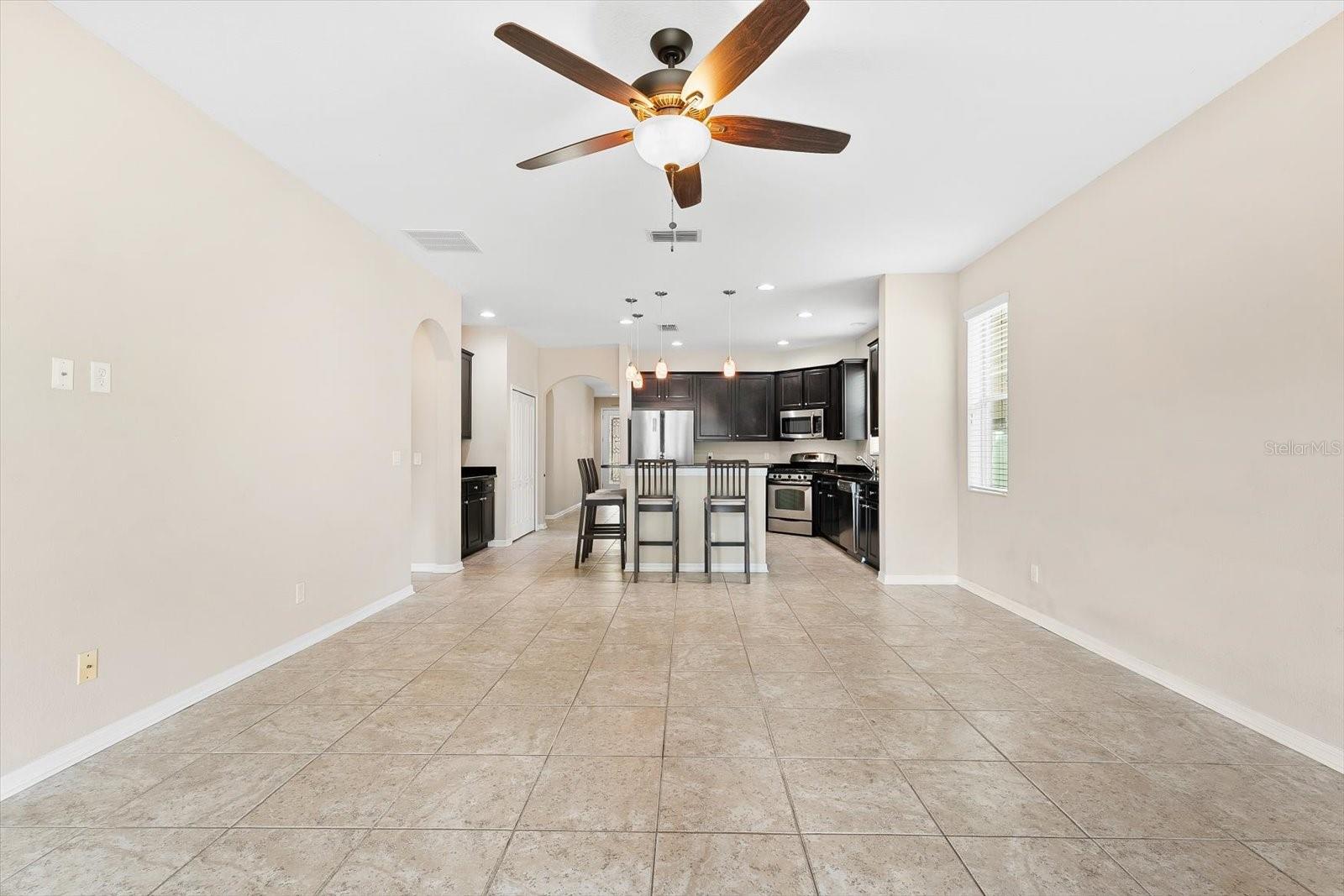 3005 MAPLE SHADE PL