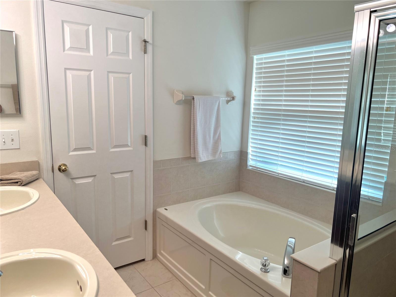 5814 SWEET WILLIAM TER