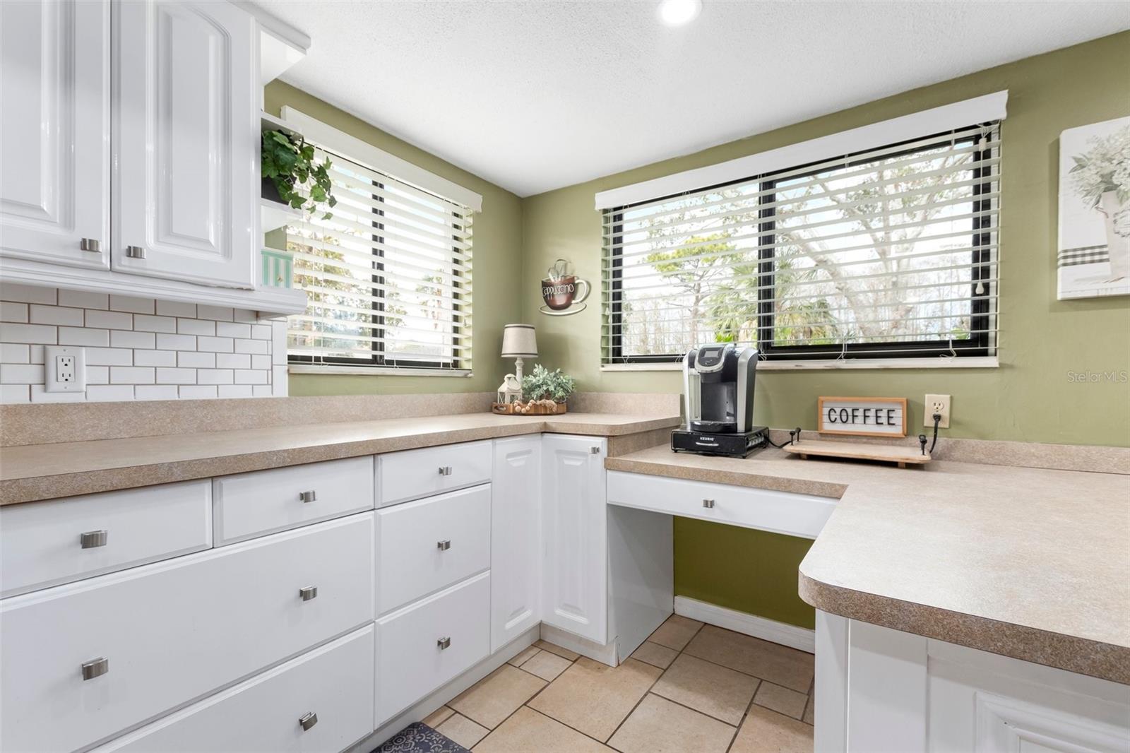 7800 EUREKA DR #7800