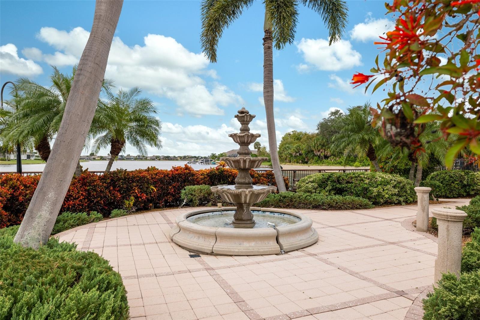 805 ISLEBAY DR