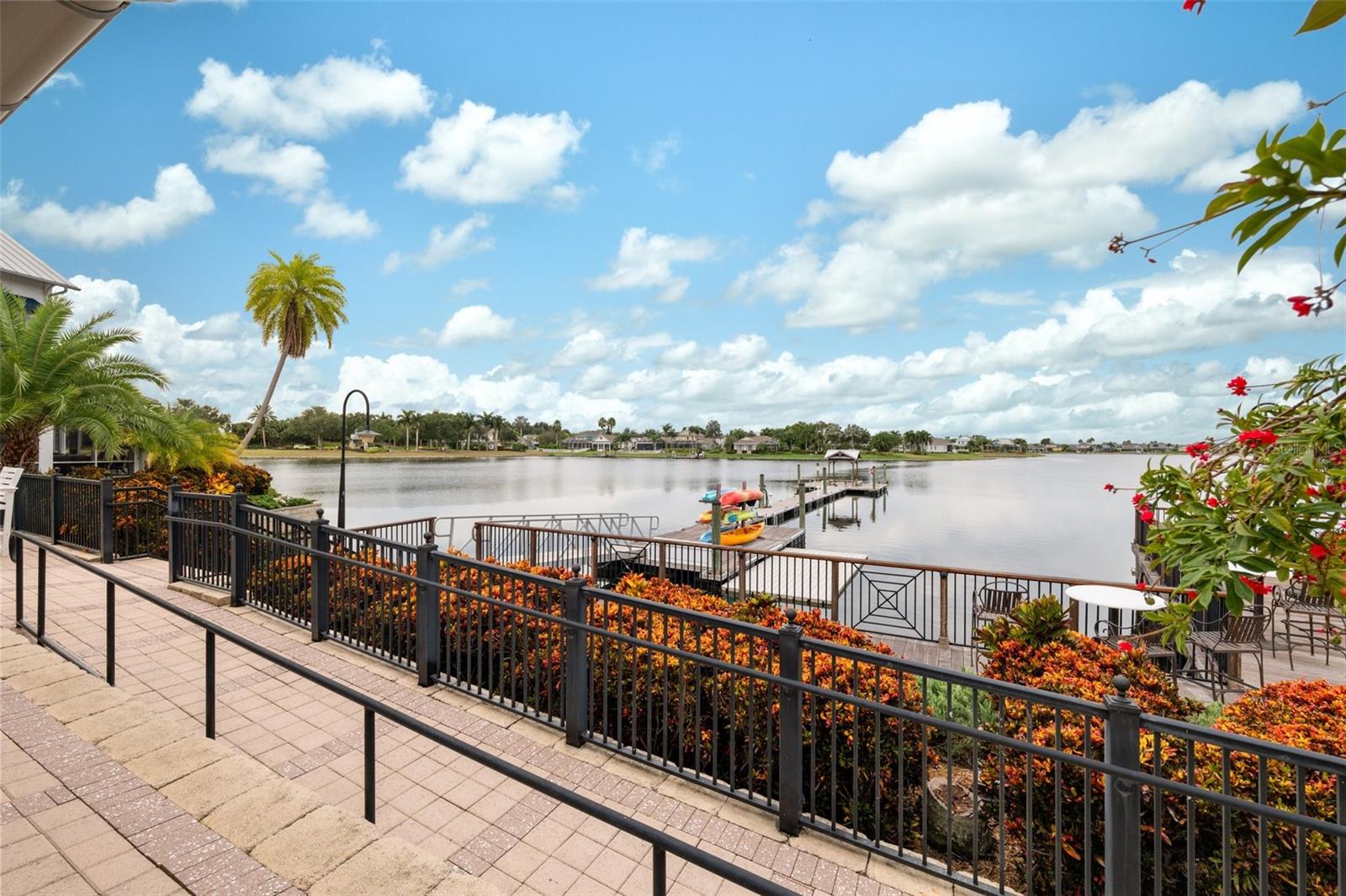 805 ISLEBAY DR