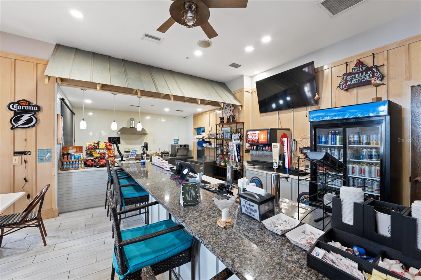 805 ISLEBAY DR