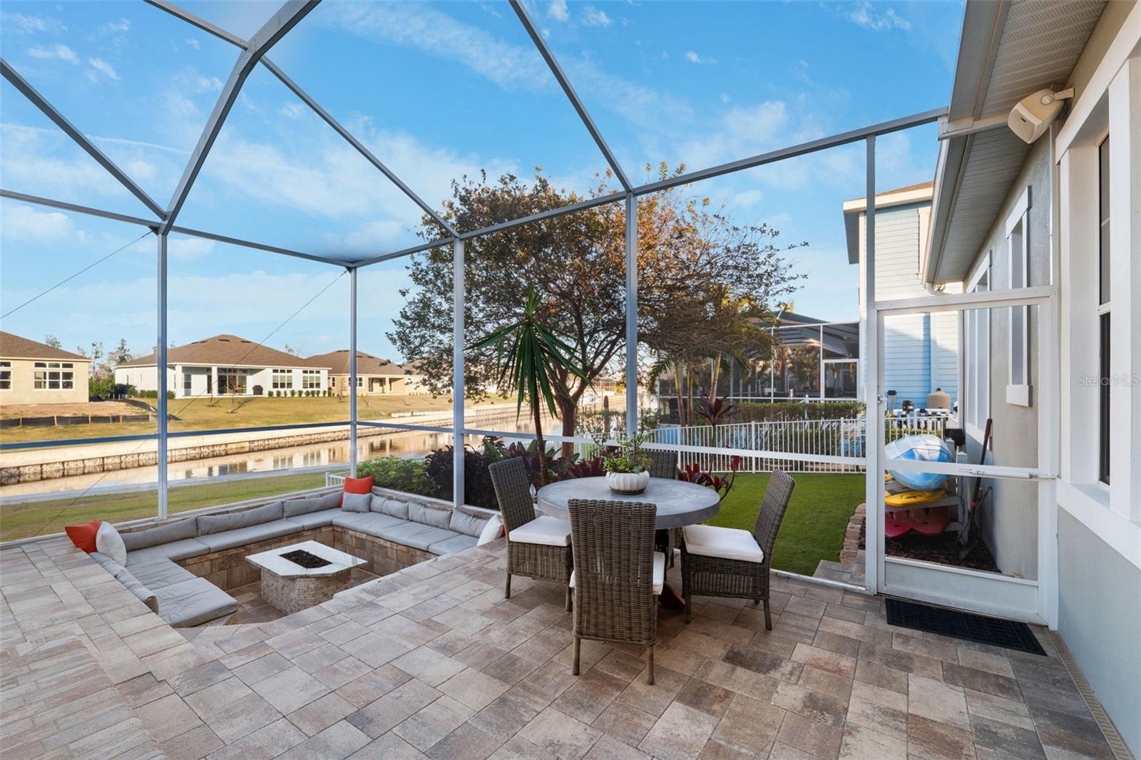 805 ISLEBAY DR