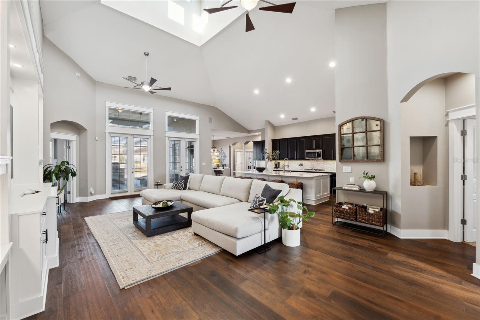 805 ISLEBAY DR
