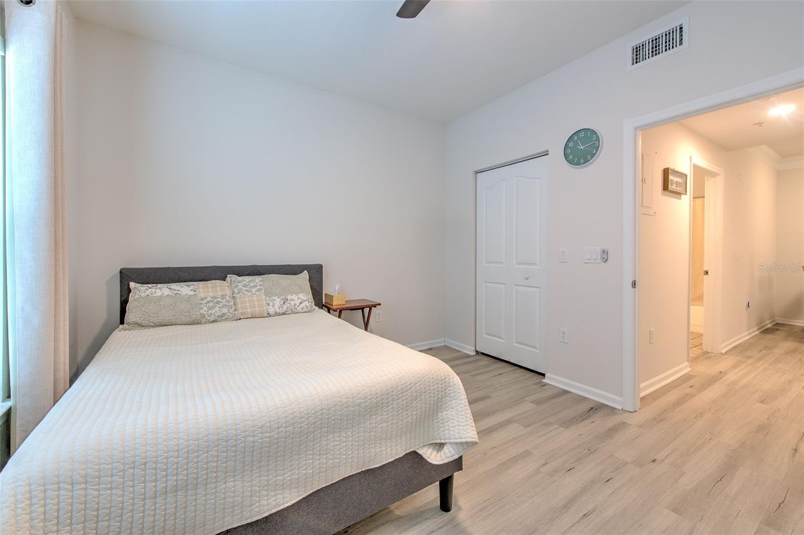 4207 S DALE MABRY HWY #2101