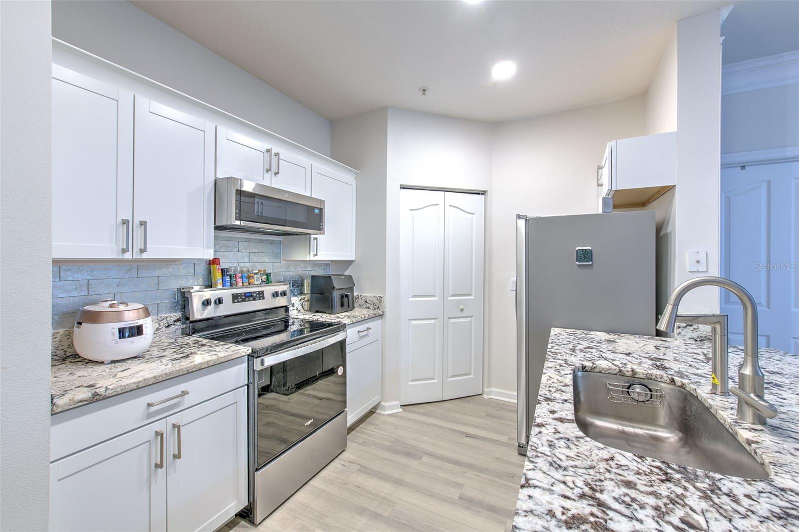 4207 S DALE MABRY HWY #2101