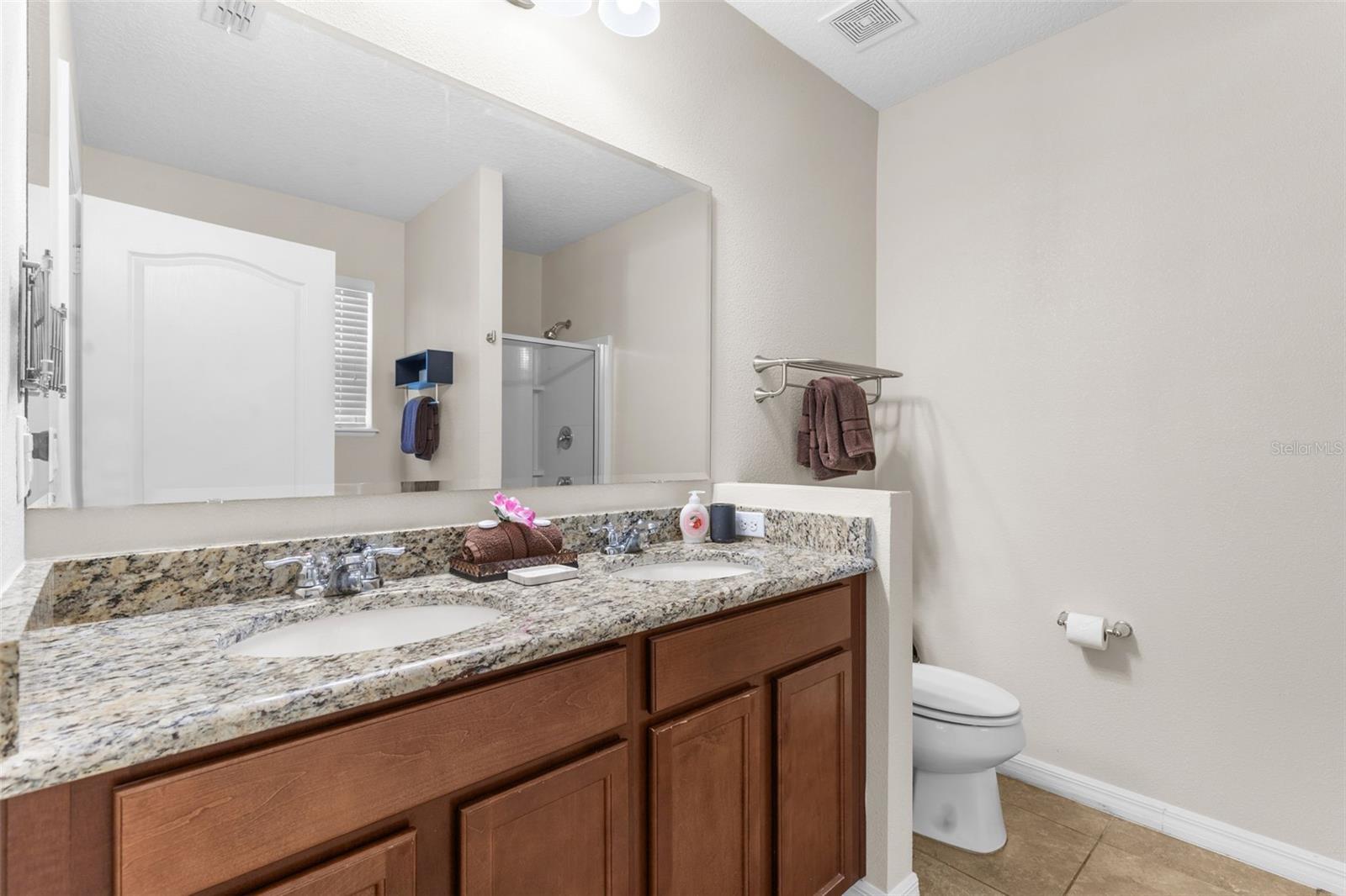 9049 PAOLOS PL
