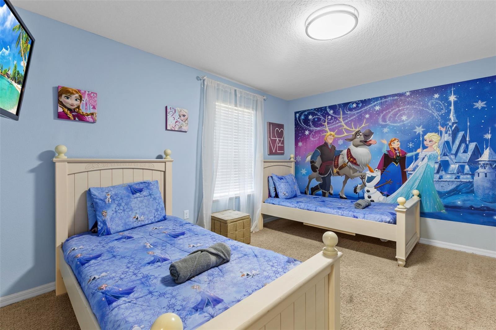 9049 PAOLOS PL
