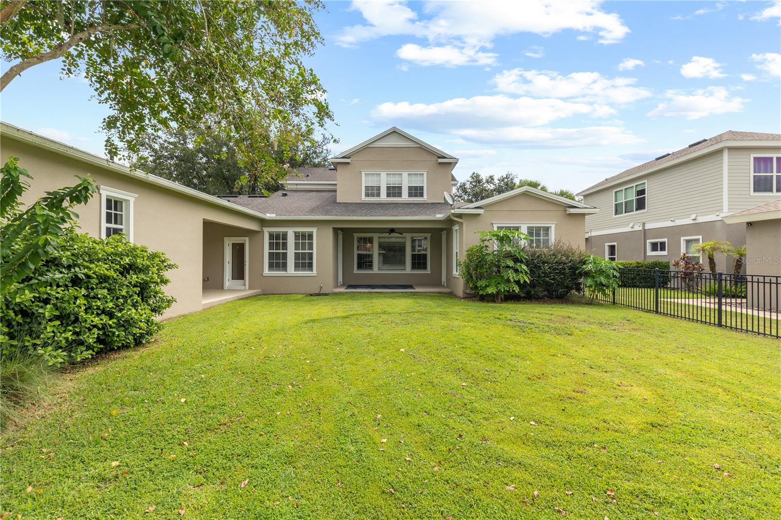 5909 CHURCHSIDE DR