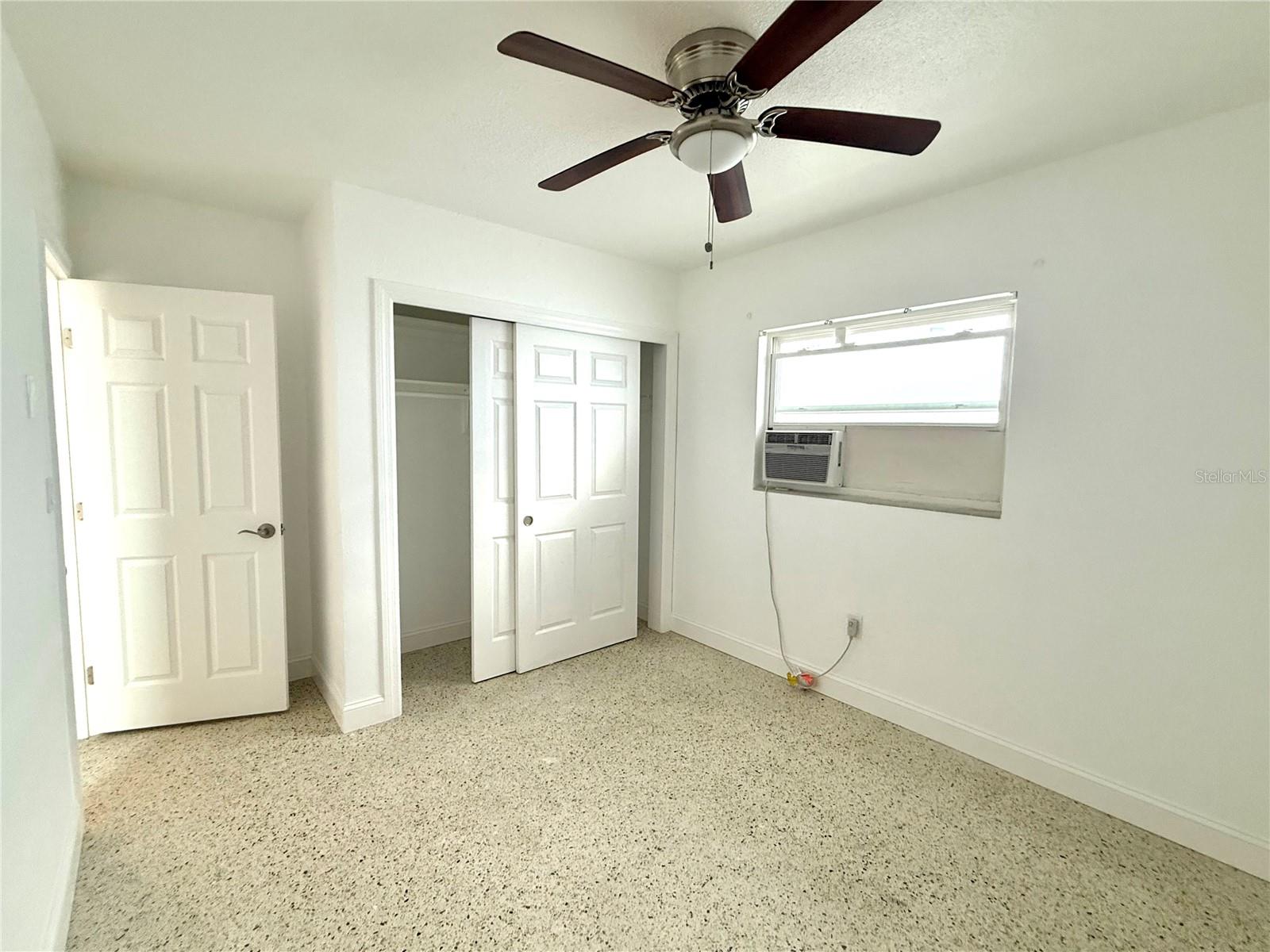 451 POINSETTIA AVE