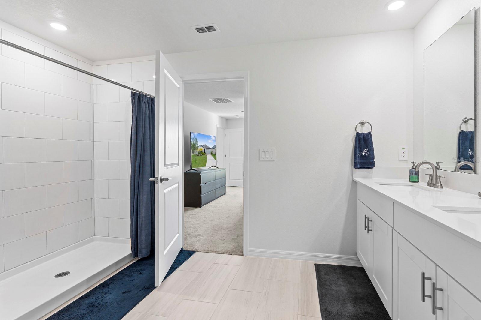 4020 GREAT VESSEL PL