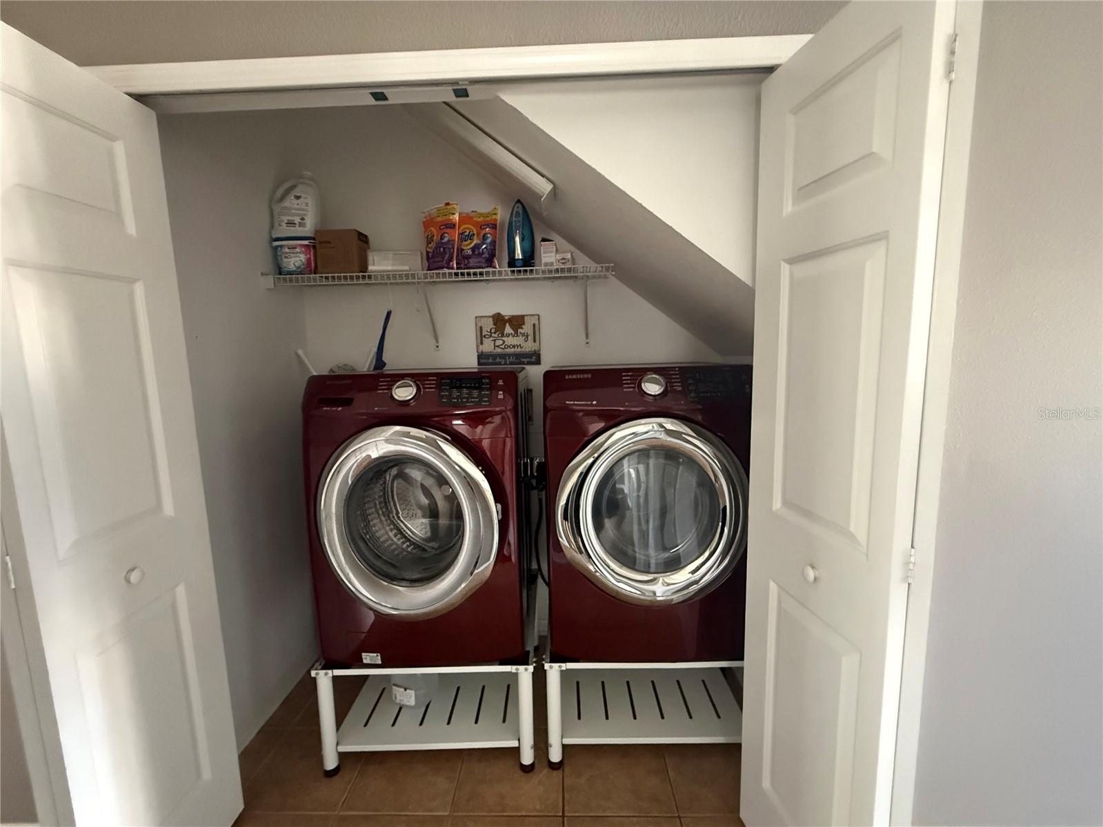 17248 POPPY FIELDS LN