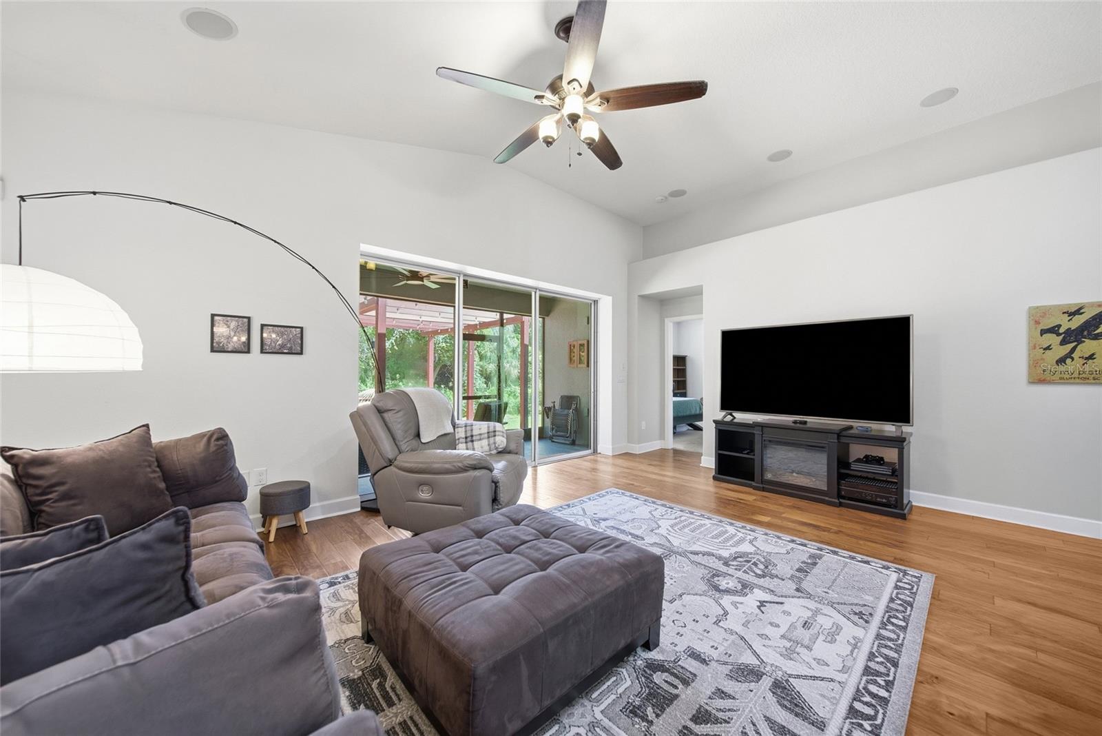 10106 CARAWAY SPICE AVE