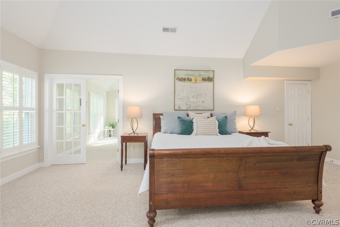 10275 Berkeley Manor Dr